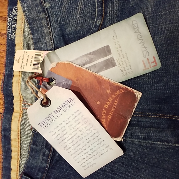 Tommy Bahama Standard Fit Style Is Re-Jean Blue Size 40/34 - Picture 3 of 10